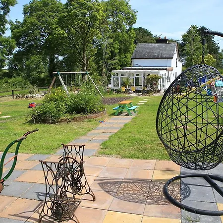 Cully Leitrim Feriehus